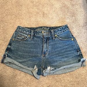 dark denim shorts, great condition!